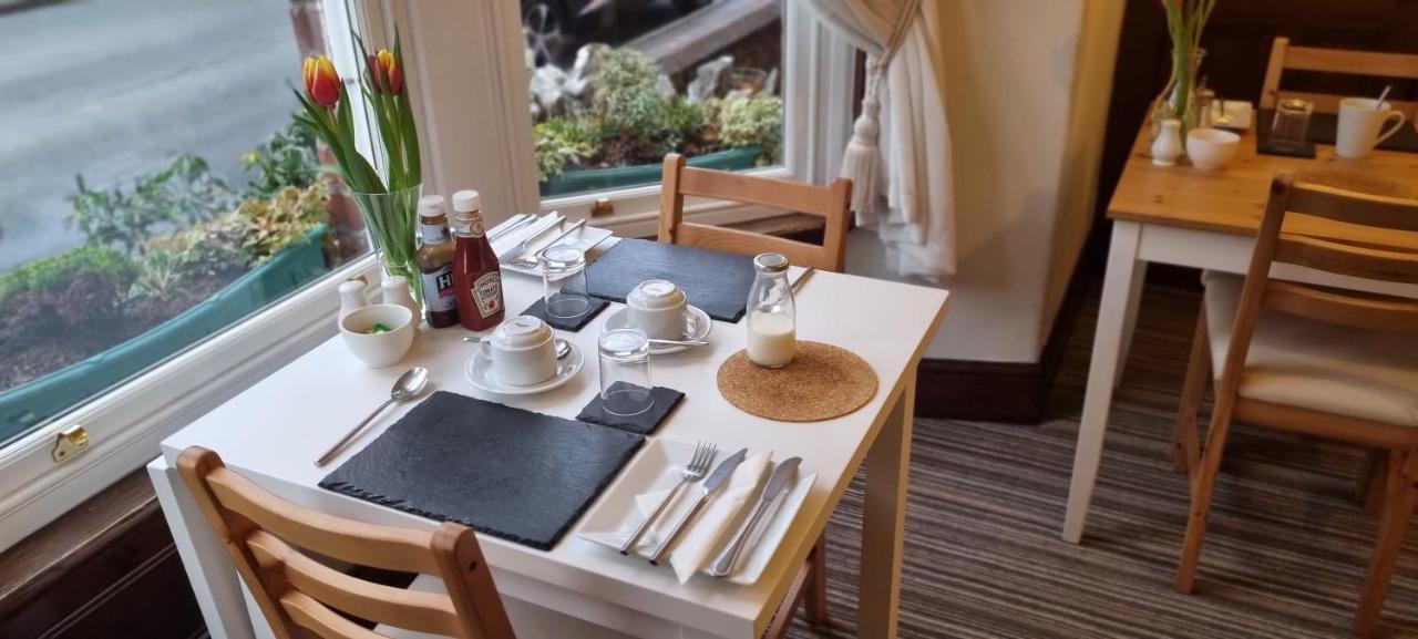 Glencoe Guest House เคสวิค ภายนอก รูปภาพ